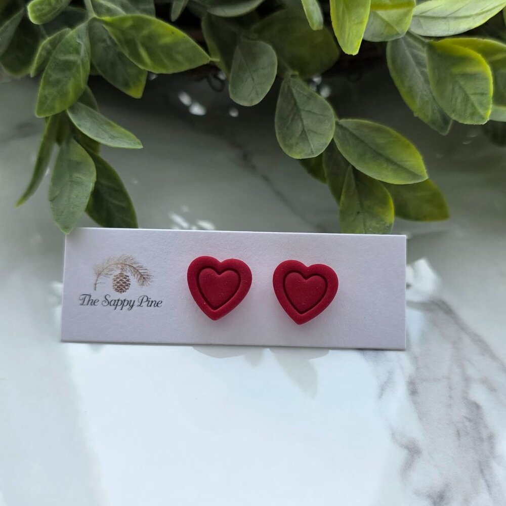NEW Outlined Rich Red Heart Polymer Clay Stud Earrings